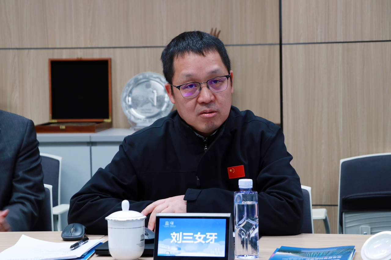 1280X1280 (1).PNG